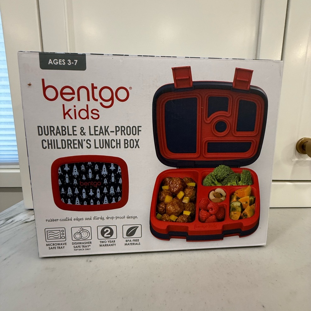 NIB, Bentgo Kids Lunch Box - Vibrant Red